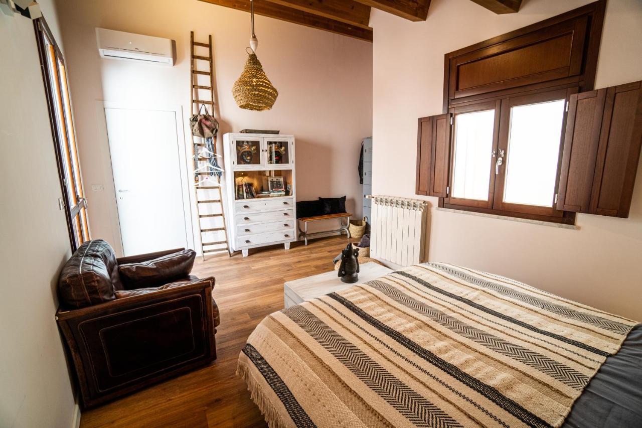 Solemar Sicilia - Palazzo Vetrano Apartment Palermo Luaran gambar