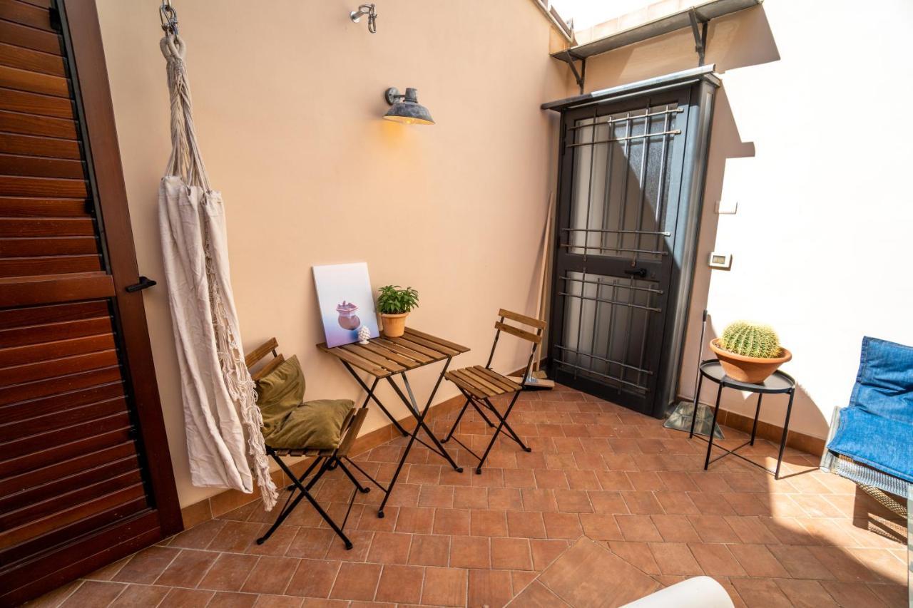 Solemar Sicilia - Palazzo Vetrano Apartment Palermo Luaran gambar